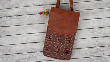 Maroon Trail Cross-Body Mobile Pouch