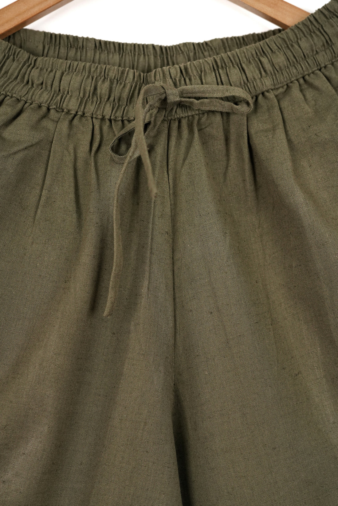 Tvara Straight Pant / Bottom