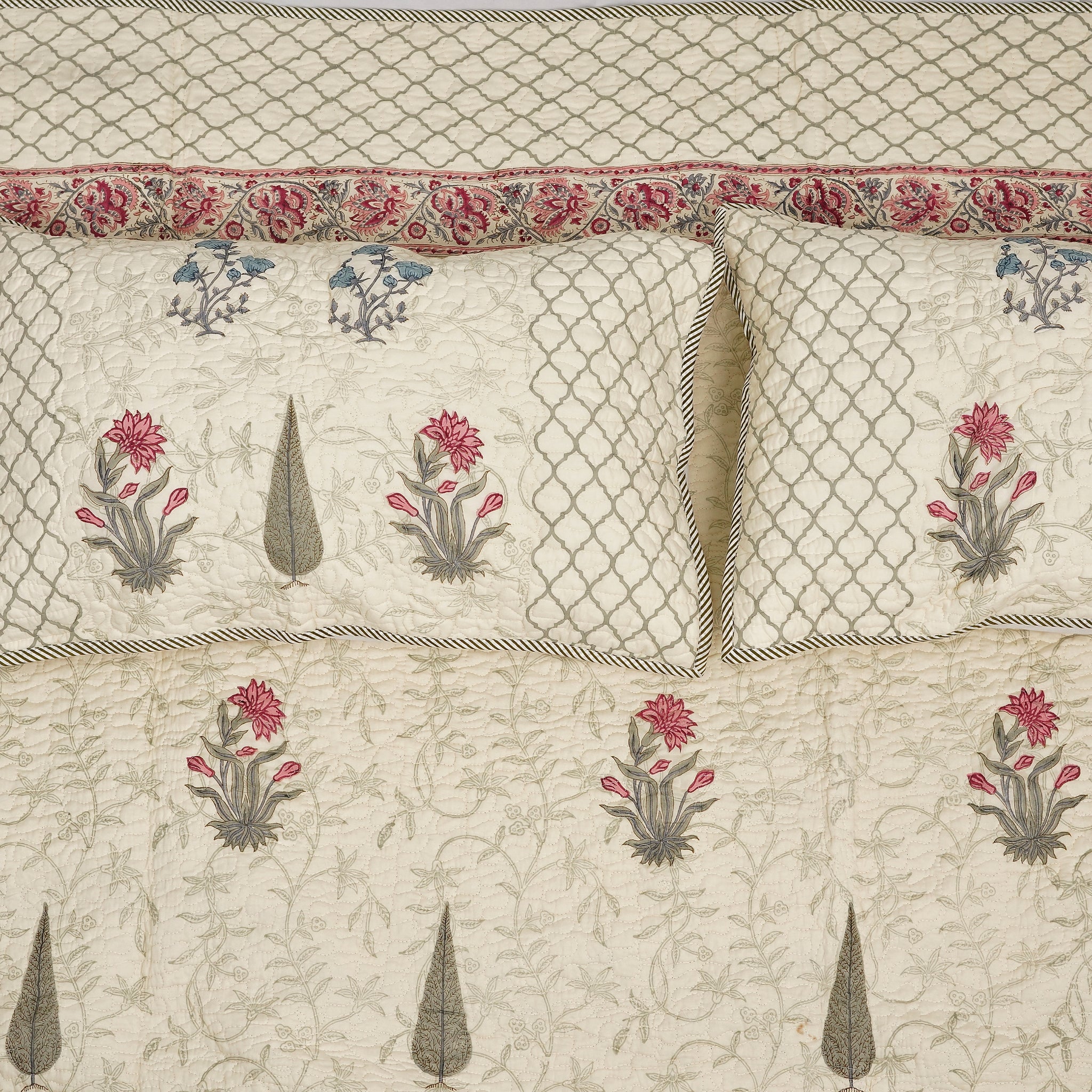 Kairavi Quilted Bedcover - Hand Block Print