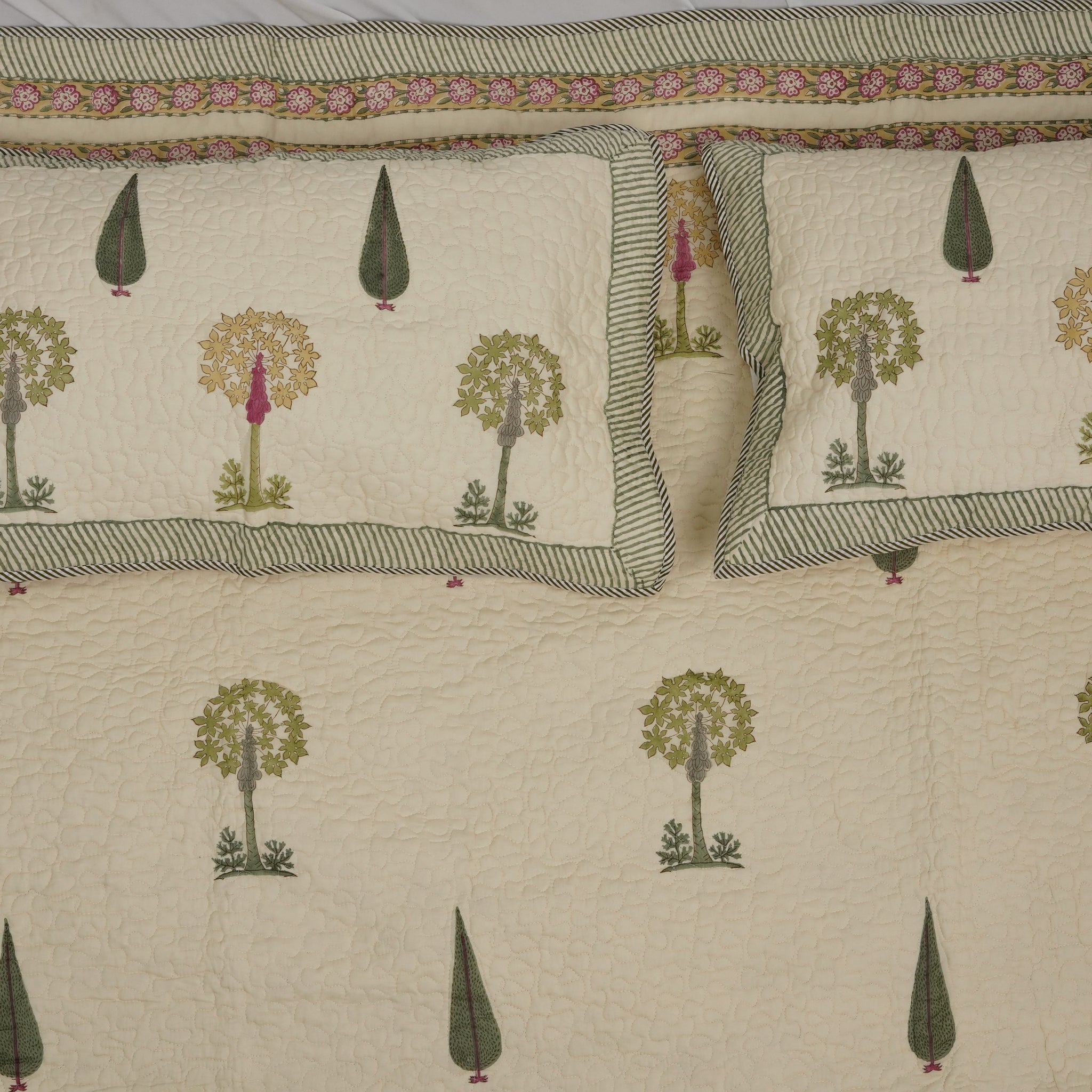 Vanalata Quilted Bedcover - Hand Block Print