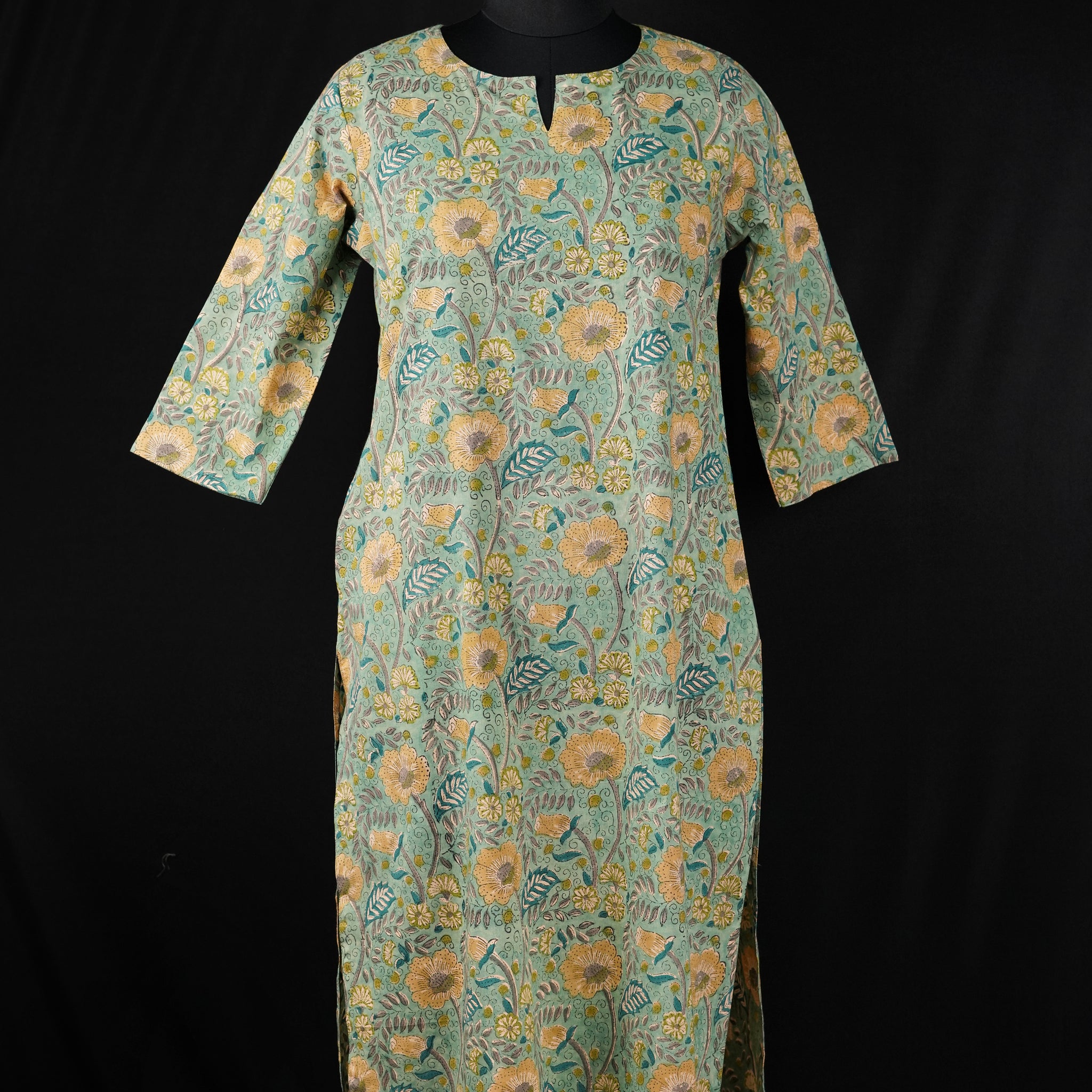 Tamiya Bloom Hand BlockPrint Cotton Long Kurta